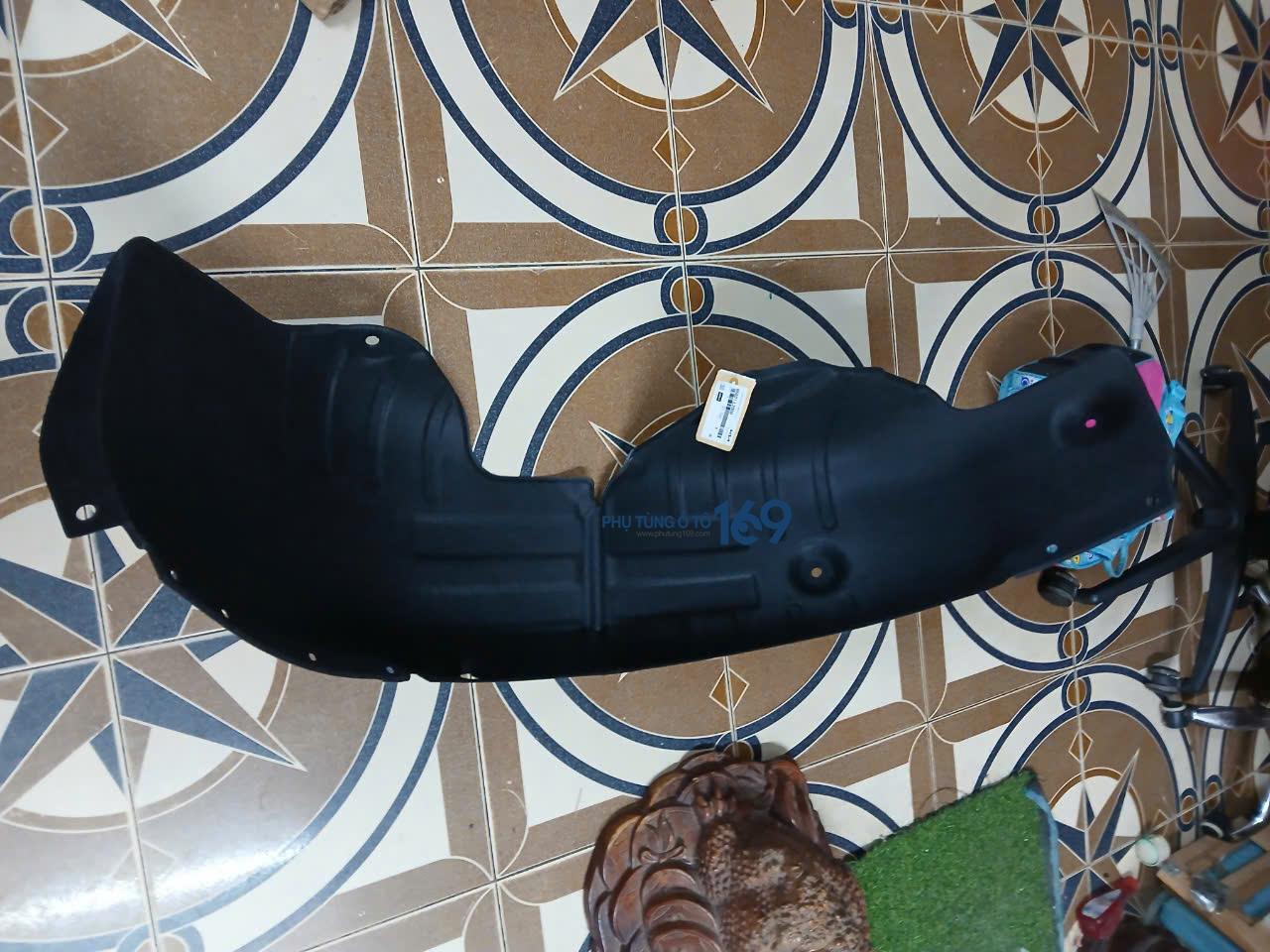 Lòng dè sau phải Optima