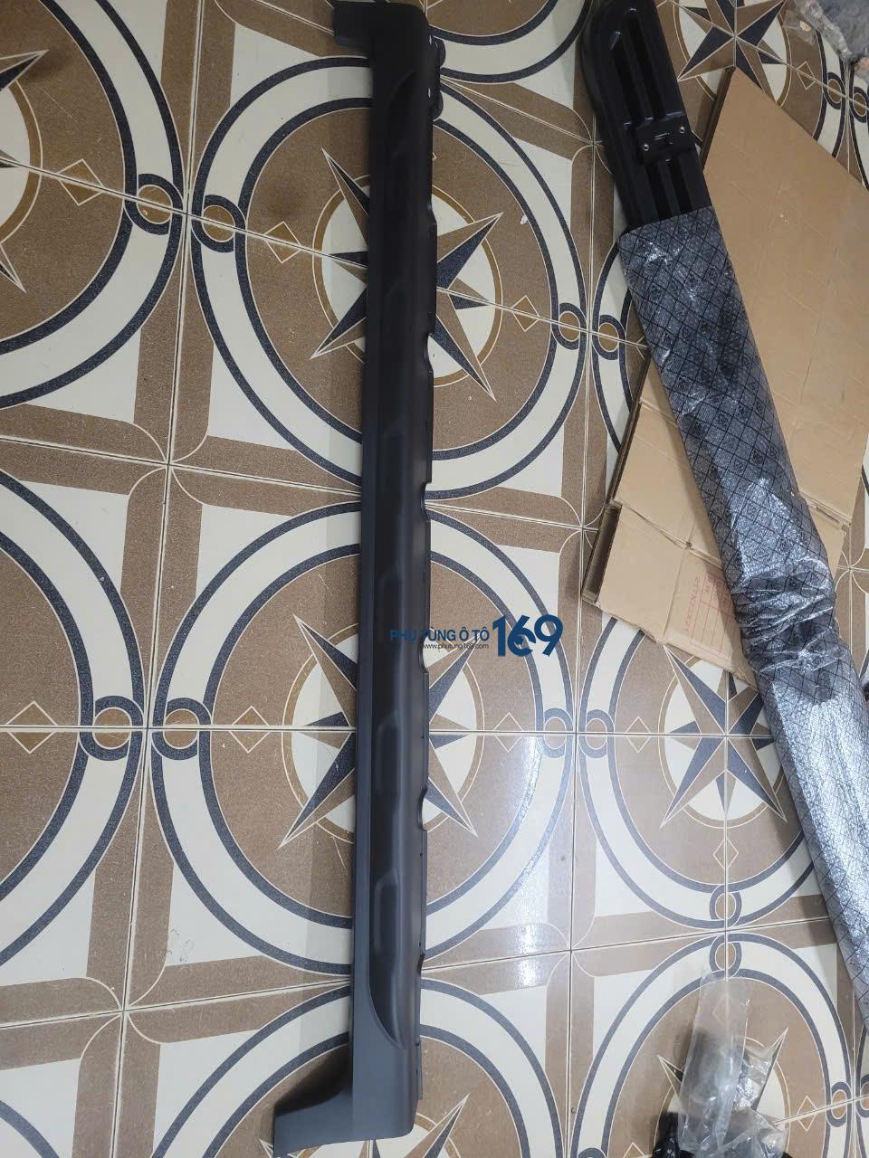 Nẹp ngưỡng cửa phải I20â