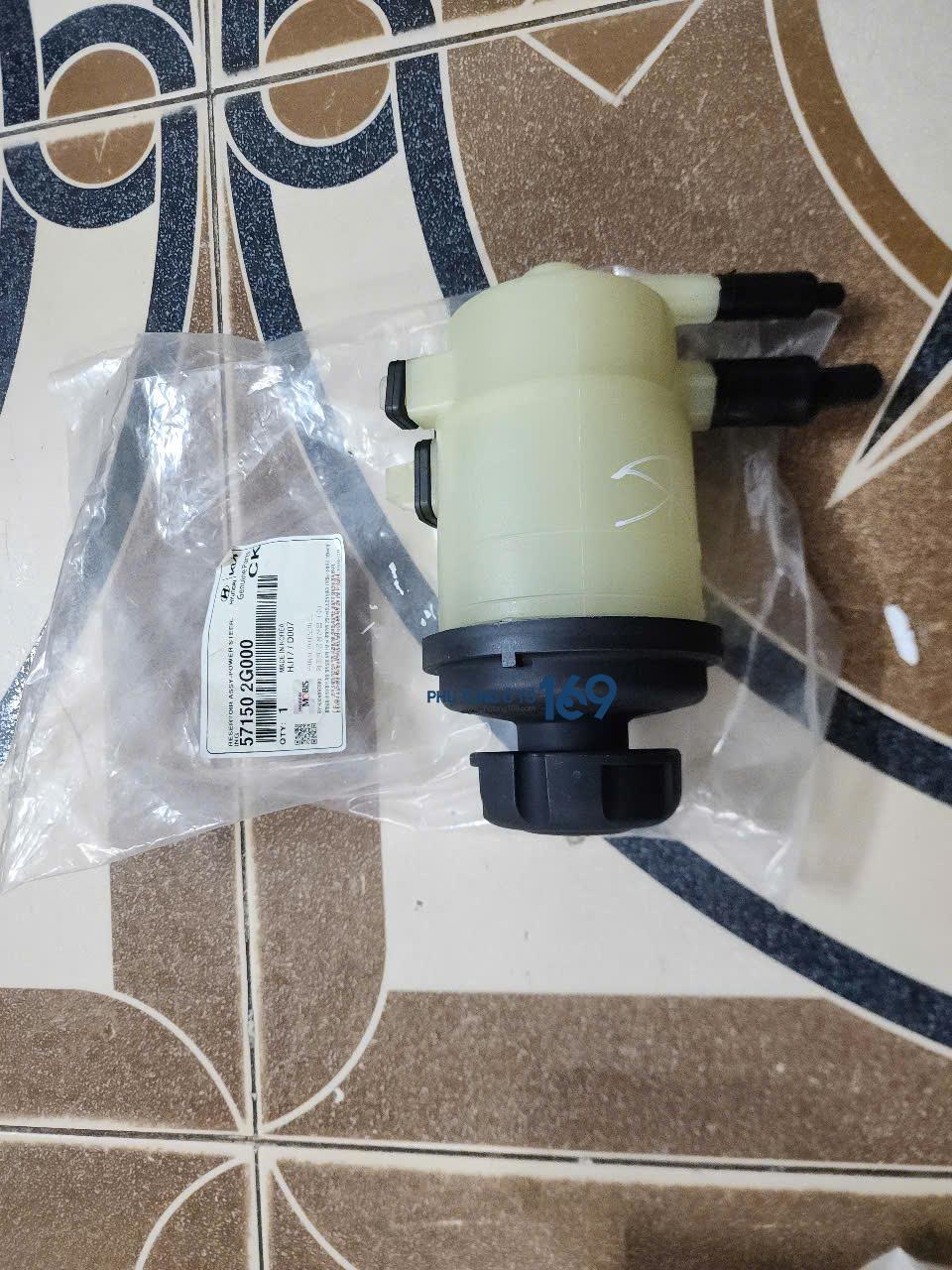 Bình dầu trợ lực lái Carens Bình dầu trợ lực lái Carens