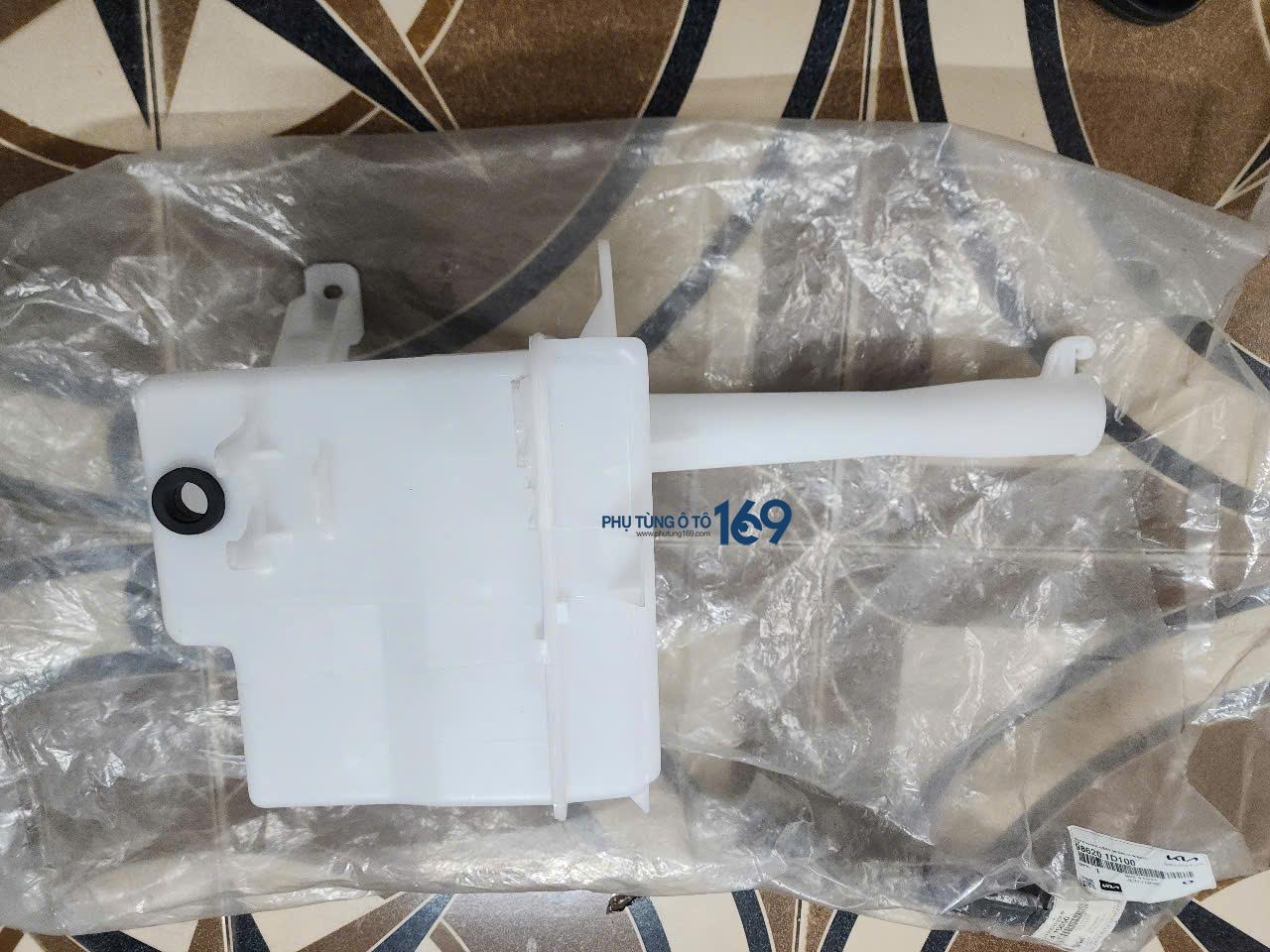 Bình nước rửa kính Rondo Bình nước rửa kính Rondo