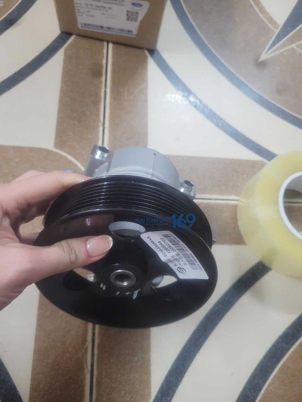 Bơm trợ lực lái Transita