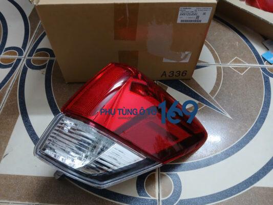 Đèn hậu miếng ngoài Forester