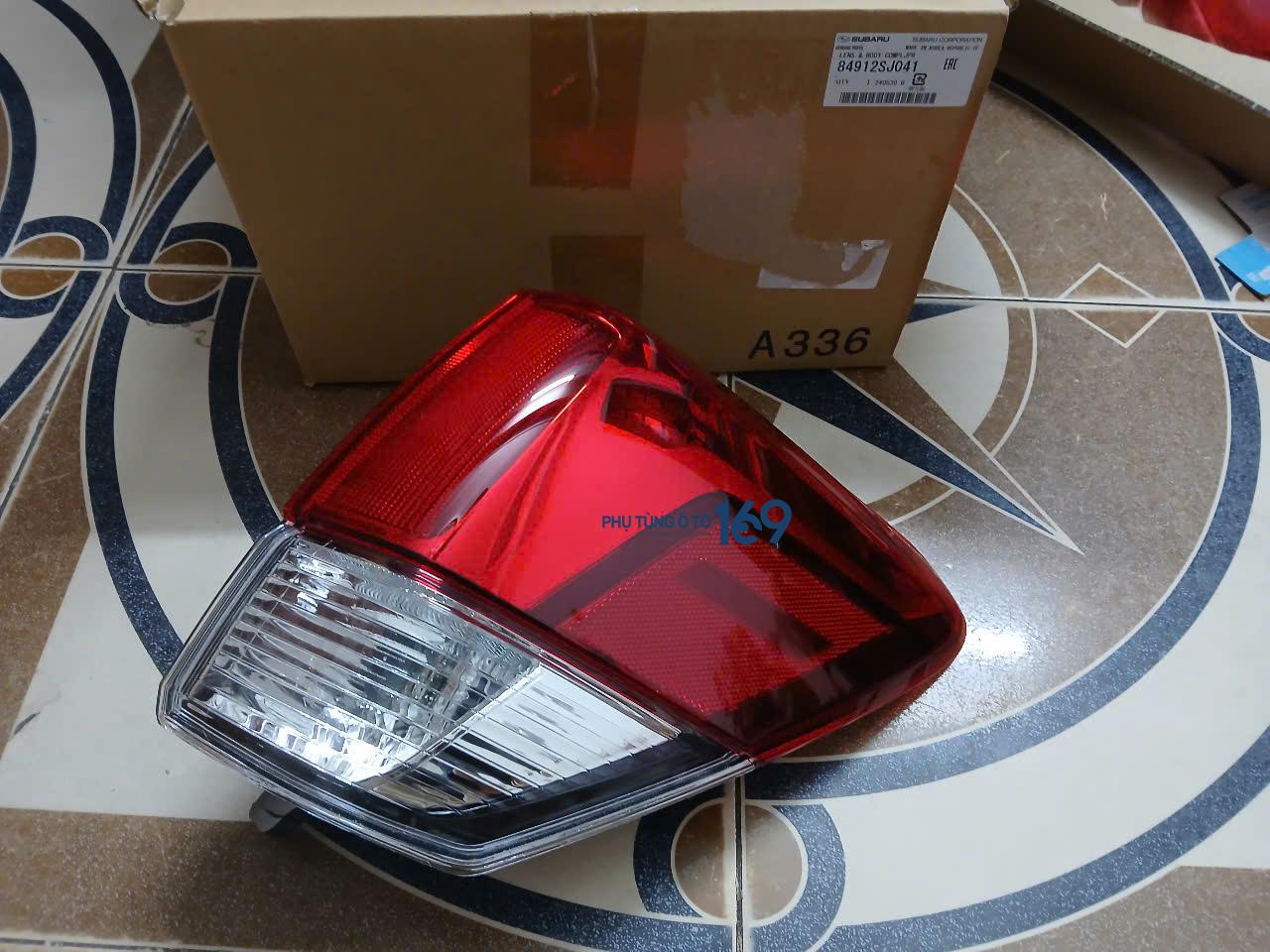 Đèn hậu miếng ngoài Forester Đèn hậu miếng ngoài Forester