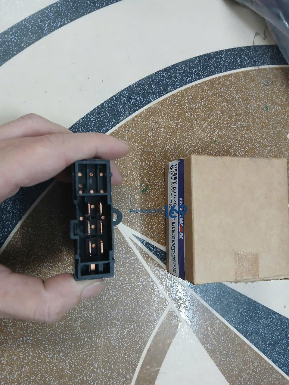 Giắc quạt gió K2700â