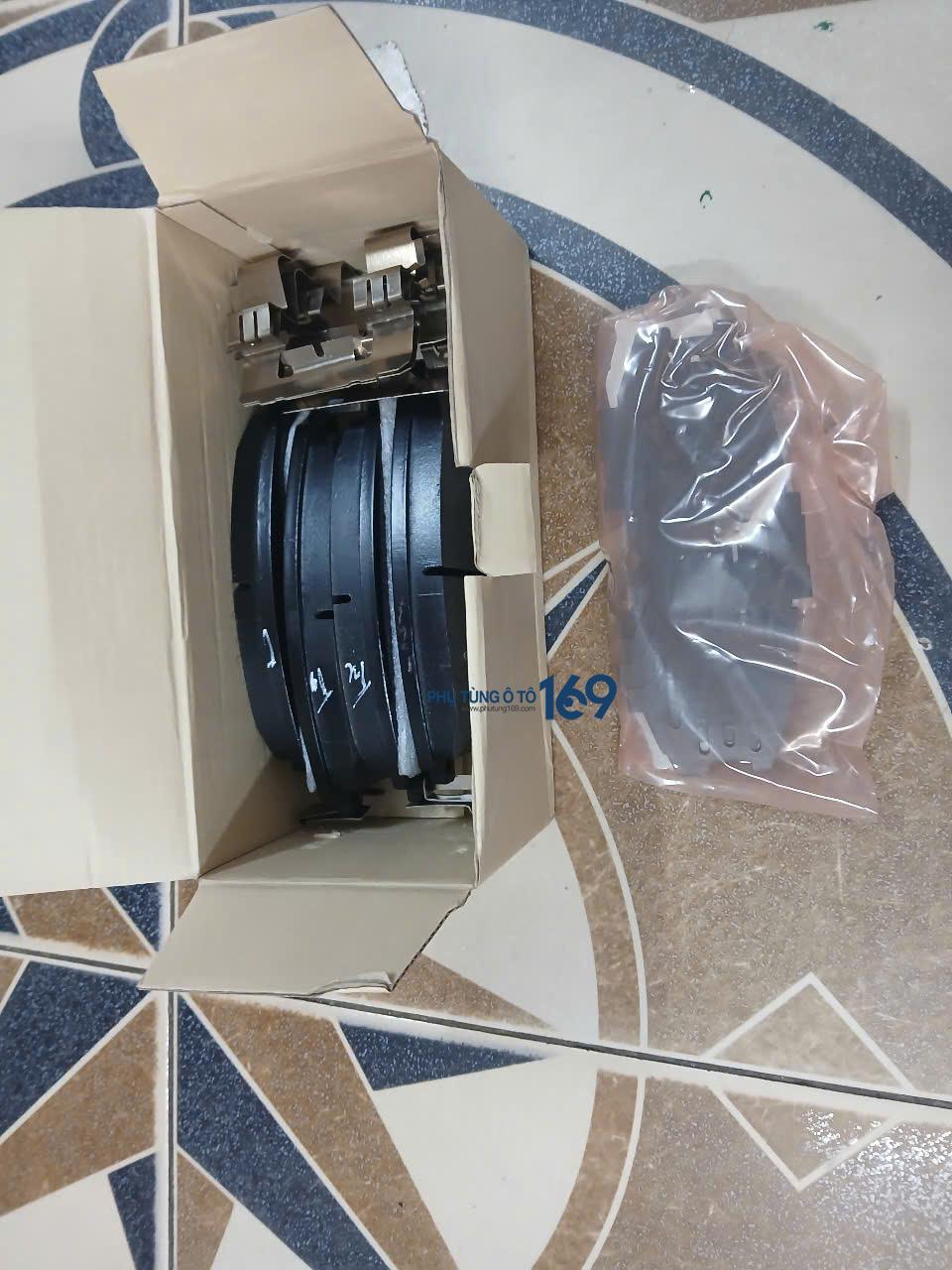 Má phanh trước Subaru Forestera