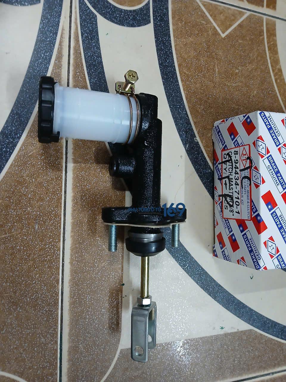 Tổng côn trên Isuzu Hi landera