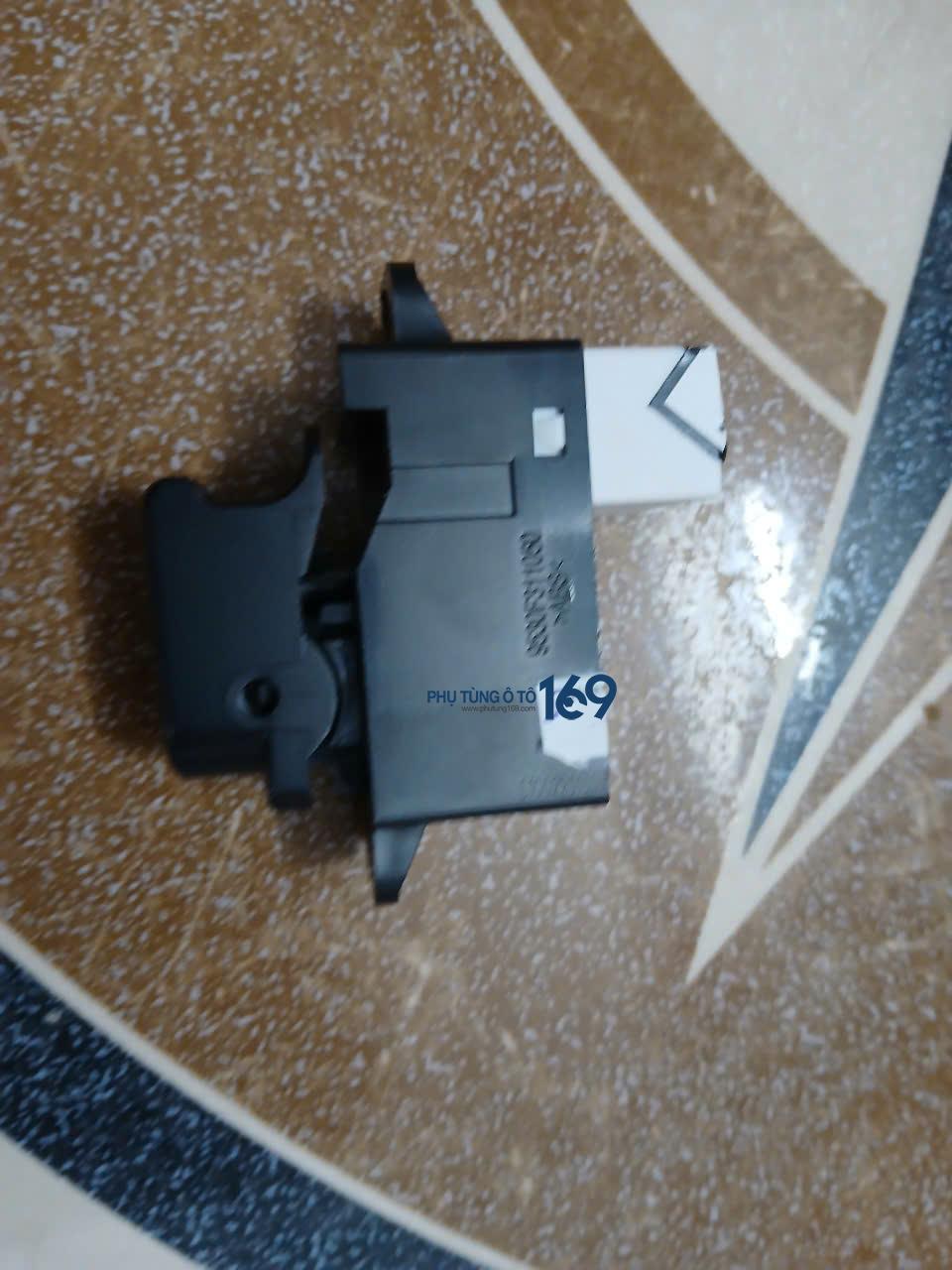 Công tắc kính đơn Carens