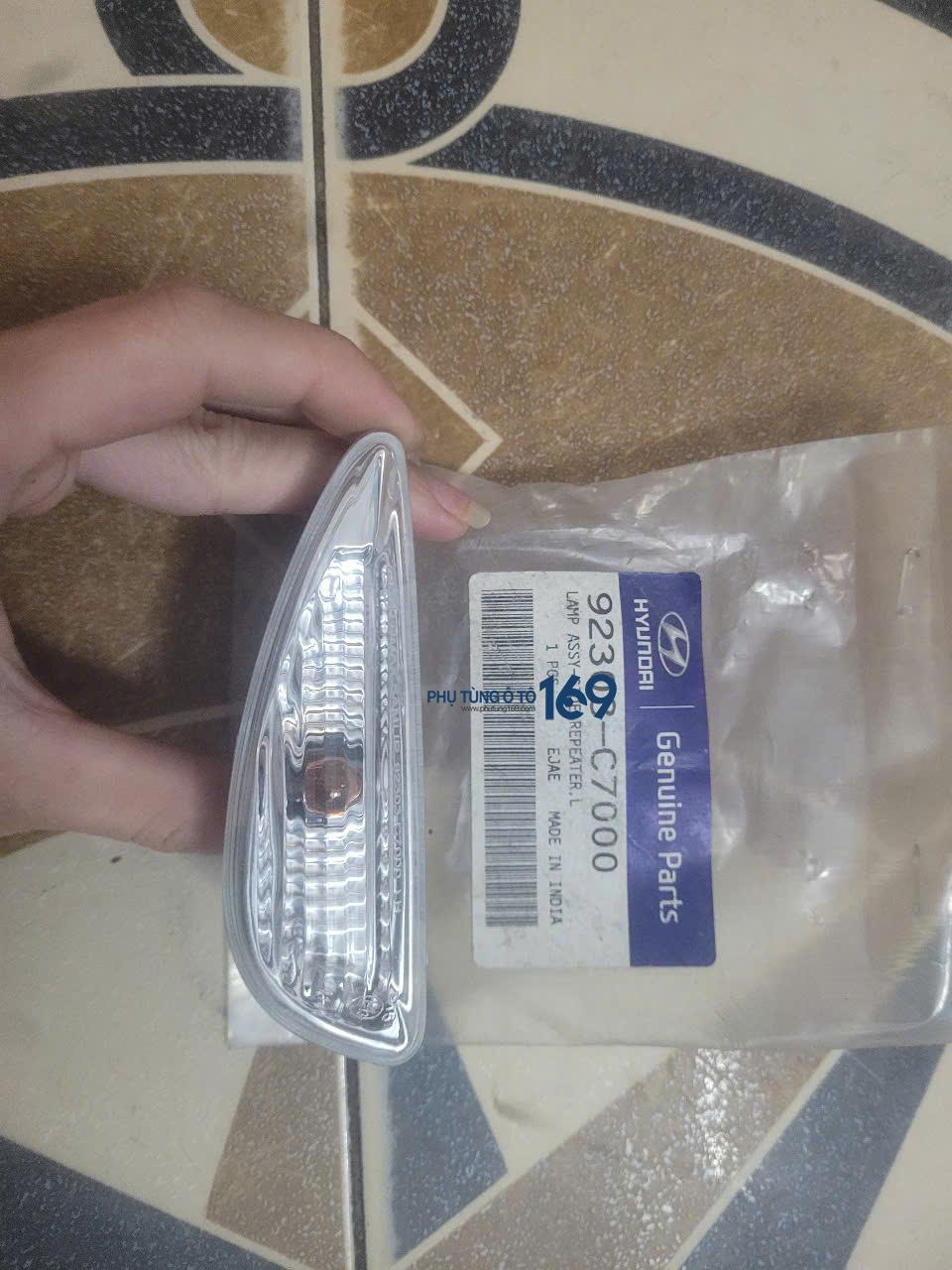 Xi nhan sườn xe phả I20 Xi nhan sườn xe phả I20