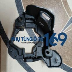 Giá bắt đèn gầm phải Cx5
