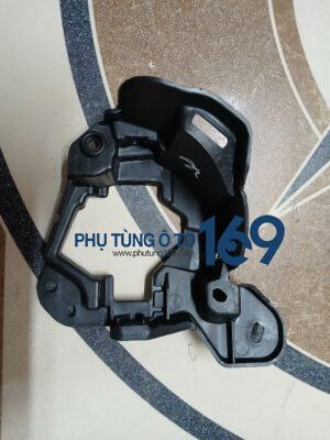 Giá bắt đèn gầm trái Cx5