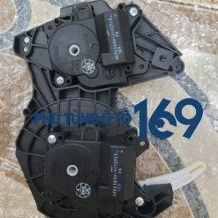 Cụm mô tơ đảo gió điều hoà Camry