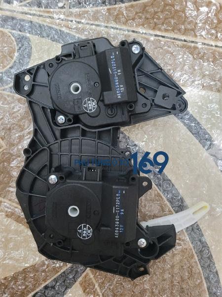 Cụm mô tơ đảo gió điều hoà Toyota Camry Cụm mô tơ đảo gió điều hoà Toyota Camry