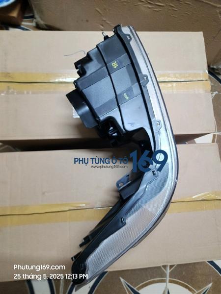 Đèn pha phải Suzuki 7 tạ