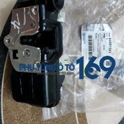 Khóa ngậm cửa sau Chevrolet Captiva