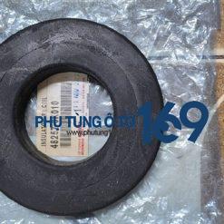 Cao su đệm giảm xóc sau Innova