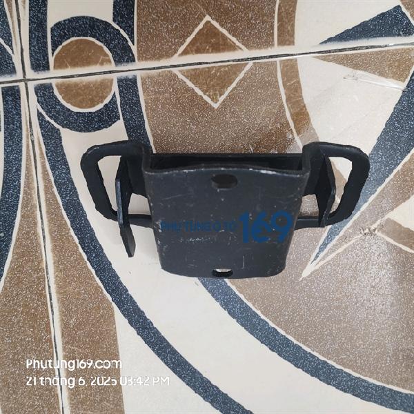 Chân máy Pronto 7 chỗ Chân máy Pronto 7 chỗ