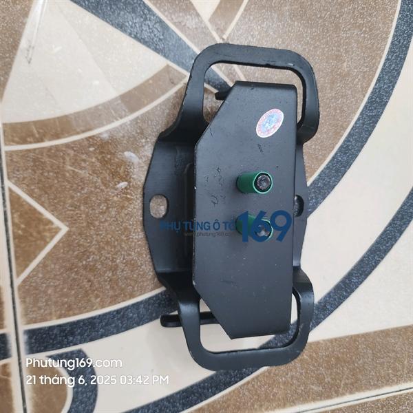 Chân máy Pronto 7 chỗ