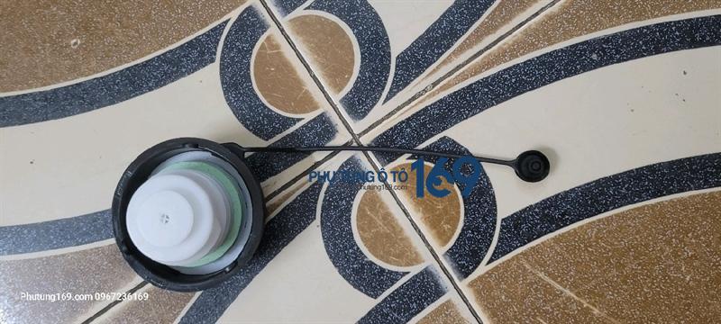 Nắp đổ dầu động cơ Captiva