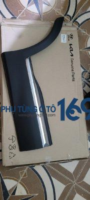 Ốp cánh cửa sau Hyundai Santafe