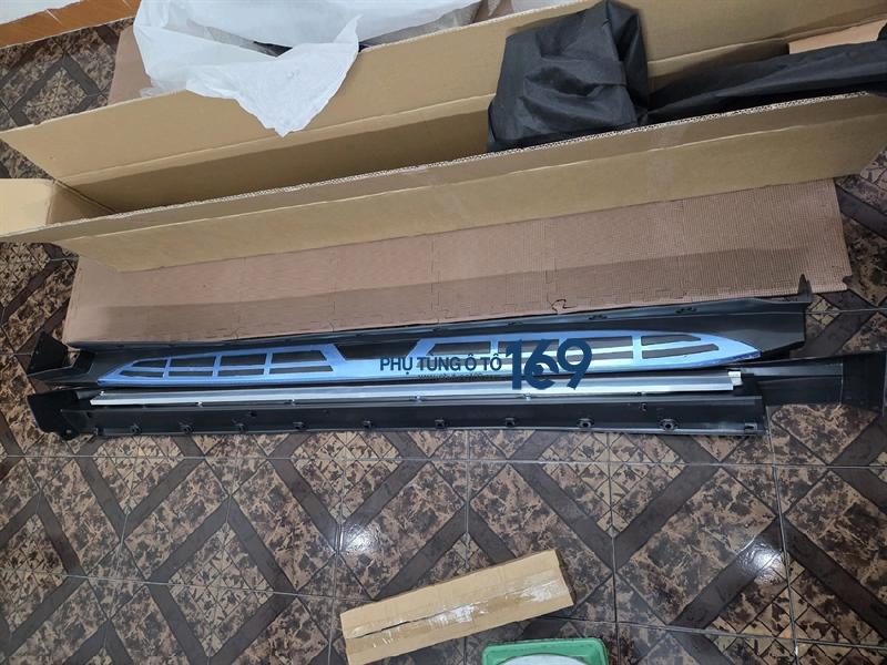 Bậc dẫm chân Hyundai Santafea Bậc dẫm chân Hyundai Santafe