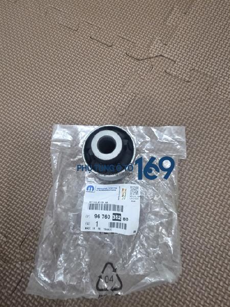 Cao su càng a Peugeot 3008