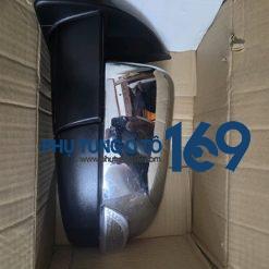 Gương chiếu hậu có cảnh báo Everest