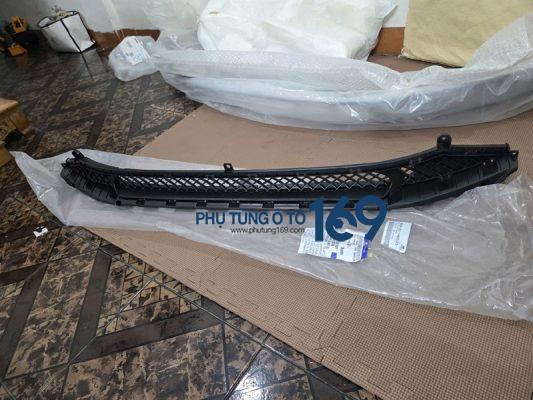 Lưới cản trước Accent