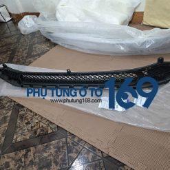 Lưới cản trước Accent