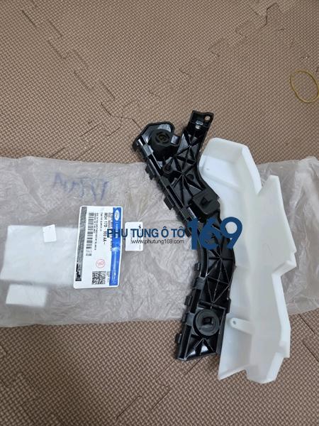 Phe cài cản trước Everest