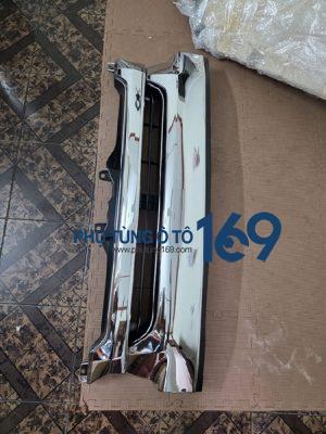 Mặt calang Toyota Hiace