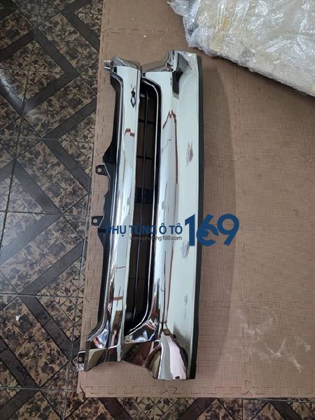 Mặt calang Toyota Hiace Mặt calang Toyota Hiace