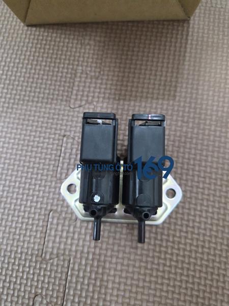 Van bơm nhiên liệu Mazda Bt50 Van bơm nhiên liệu Mazda Bt50