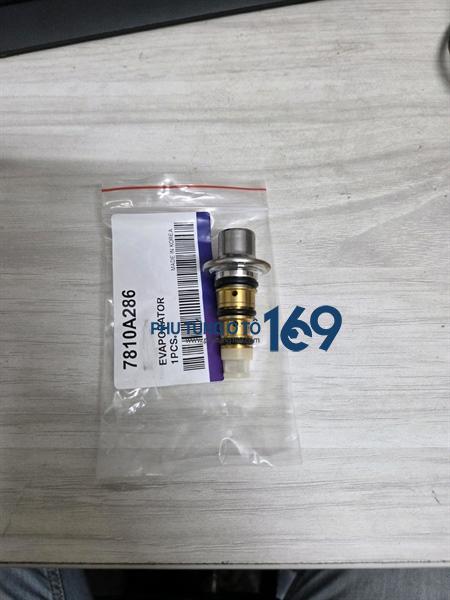 Van đuôi lốc Ford Ecosport Van đuôi lốc Ford Ecosport