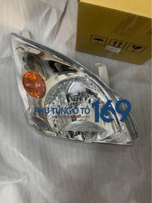 Đèn pha phải Toyota Land Cruiser Prado