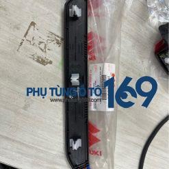 Ốp góc cửa Suzuki XL7