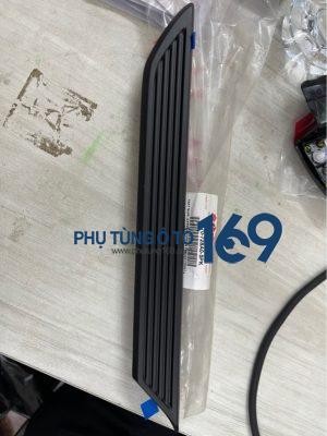 Ốp góc cửa Suzuki XL7