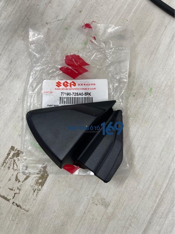 Ốp tam giác xe Suzuki XL7 Ốp tam giác xe Suzuki XL7