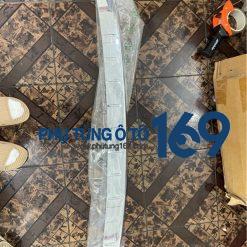 Nẹp giữa cản sau Peugeot 5008