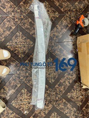 Nẹp giữa cản sau Peugeot 5008