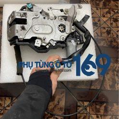 Ổ khóa ngậm cửa Toyota Sienna